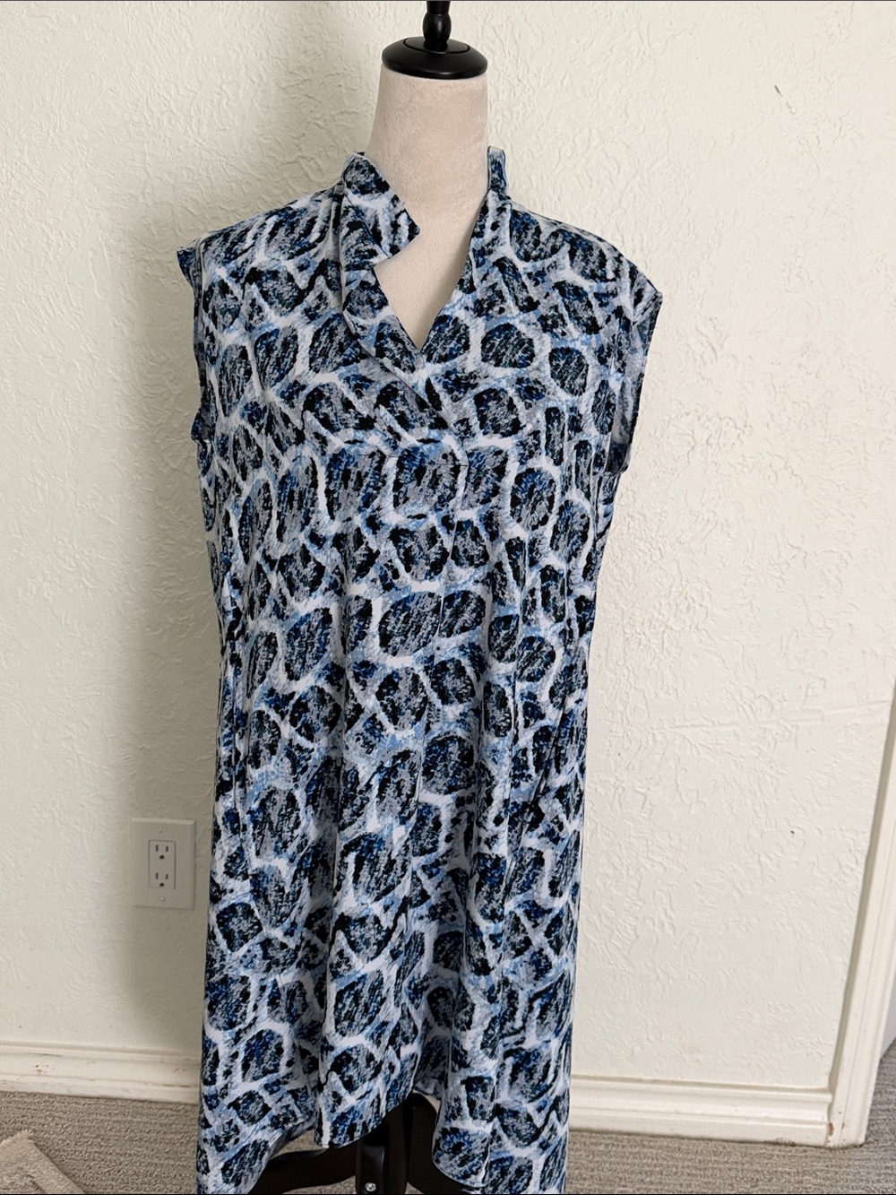 Rachel Roy Sleeveless Blue & Black Print Tunic Dress, high low size small